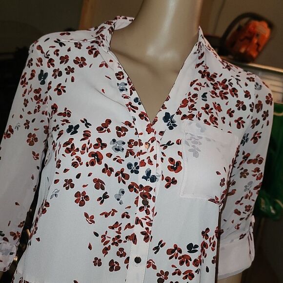 Candies Light Pink Long Sleeve Floral Button Up - Picture 1 of 8